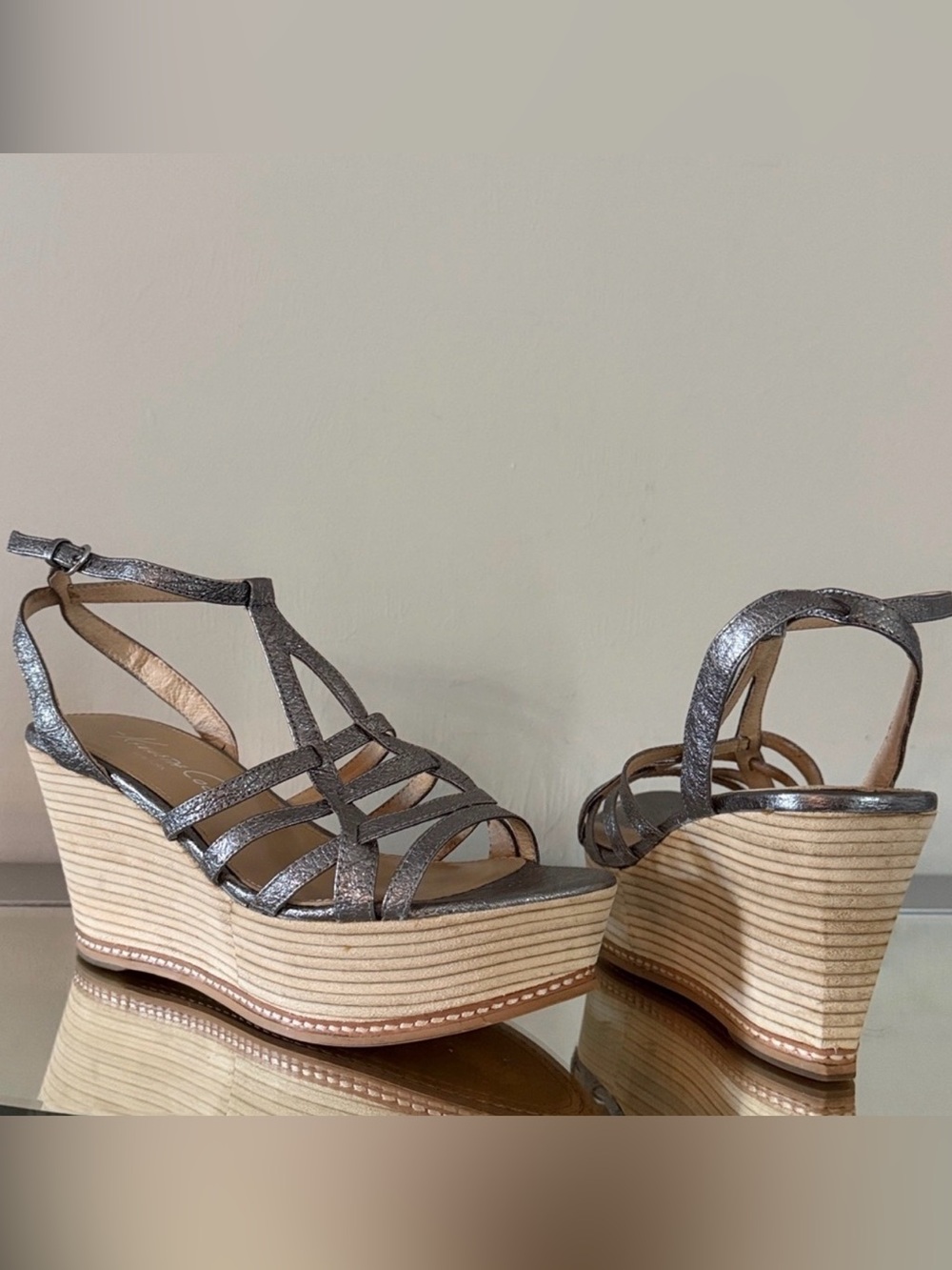 KENNETH COLE NY Silver Metallic Strappy Platform Wedge Sandals Women’s Size 8.5